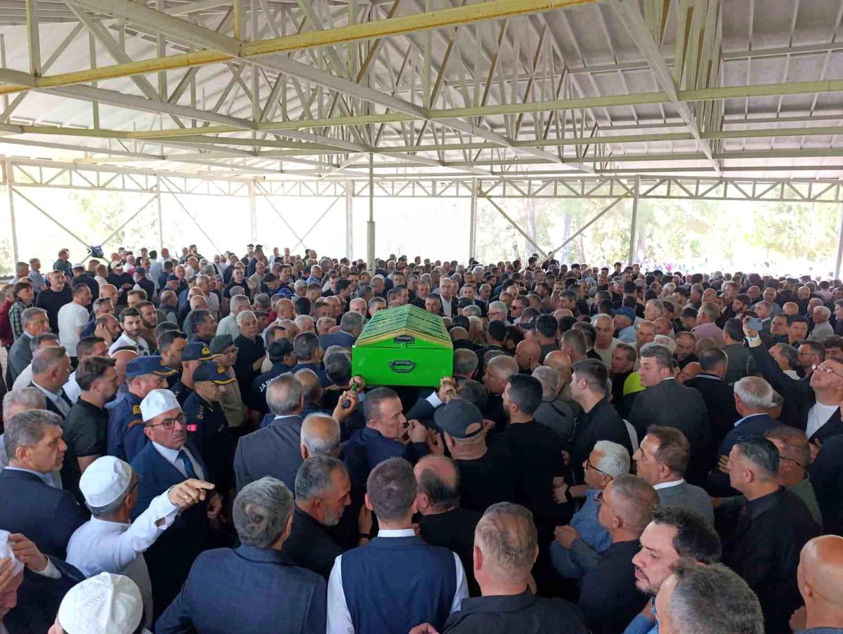 İş insanı Aydın Çavuşoğlu son yolculuğuna uğurlandı