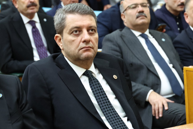 نائب إسطنبول إرسين باياز
