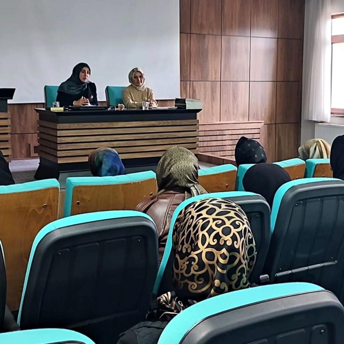 Milli Aile Haftası'nda dijital dünya ve aile vurgusu