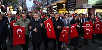 Samsun'da 'Bayrak ve Fener Alayı Yürüyüşü' yapıldı