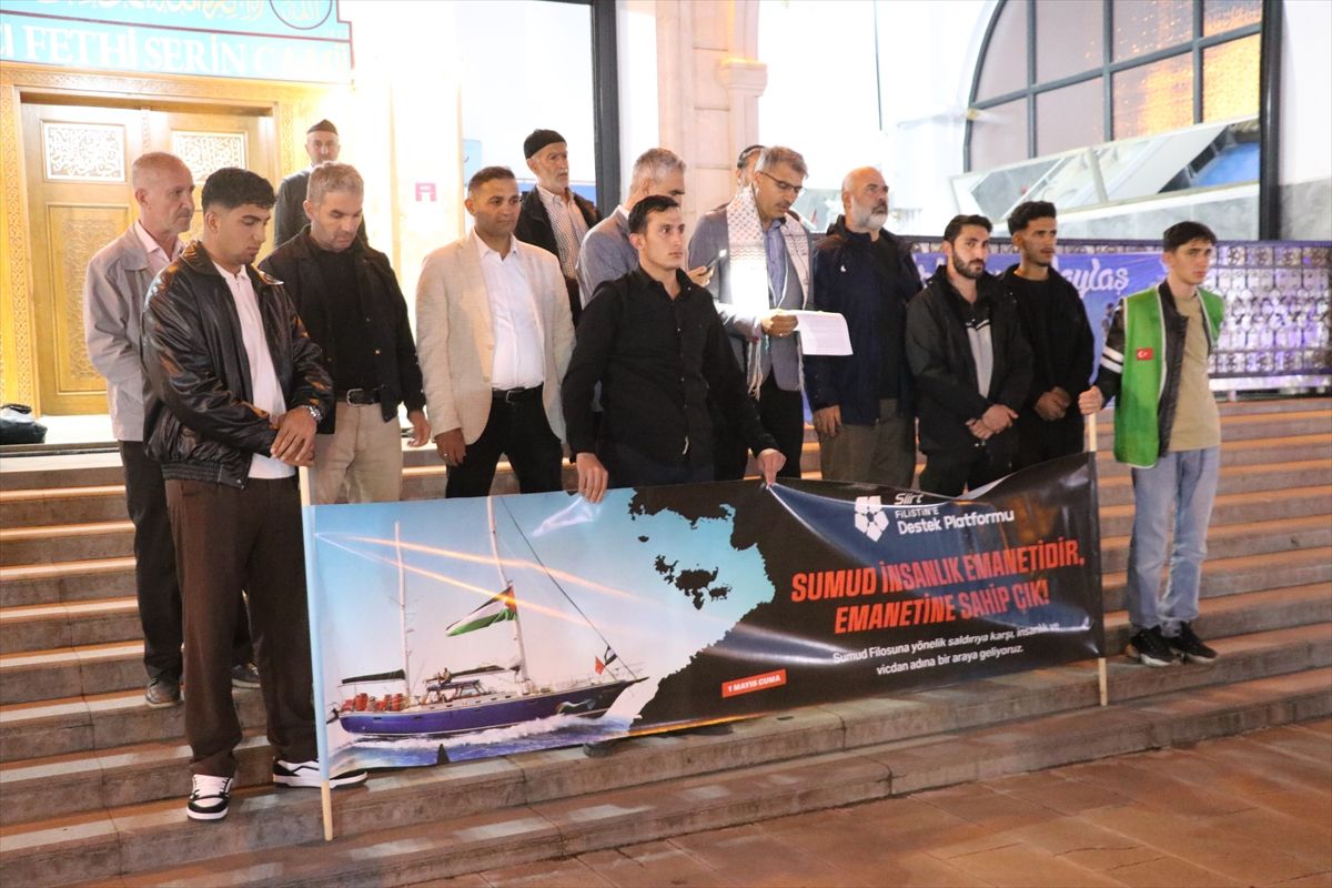 Siirt'te İsrail güçlerinin Küresel Sumud Filosu'na saldırısına tepki gösterildi