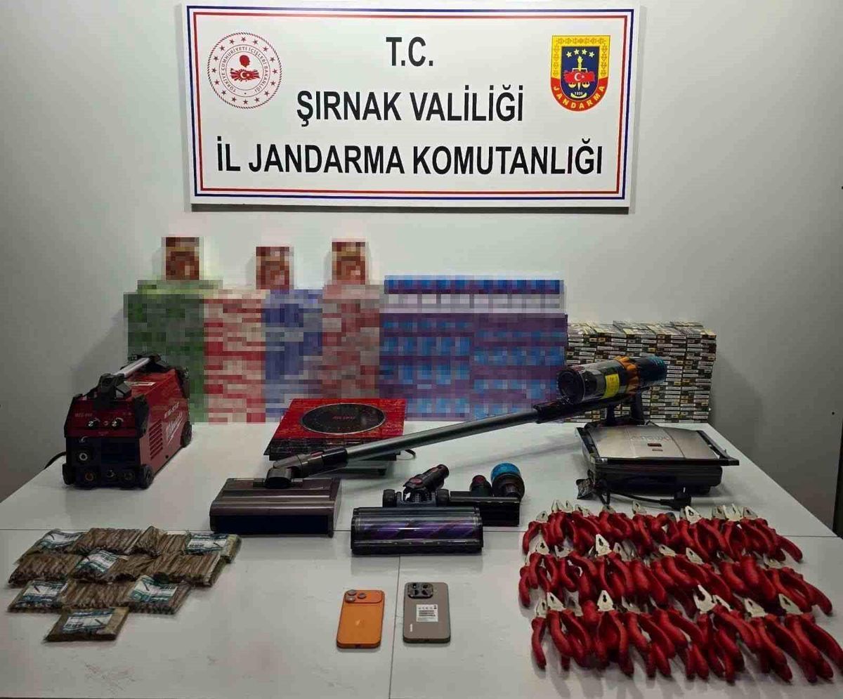 Şırnak'ta 23 milyon 812 bin lira değerinde kaçak malzemeler ele geçirildi