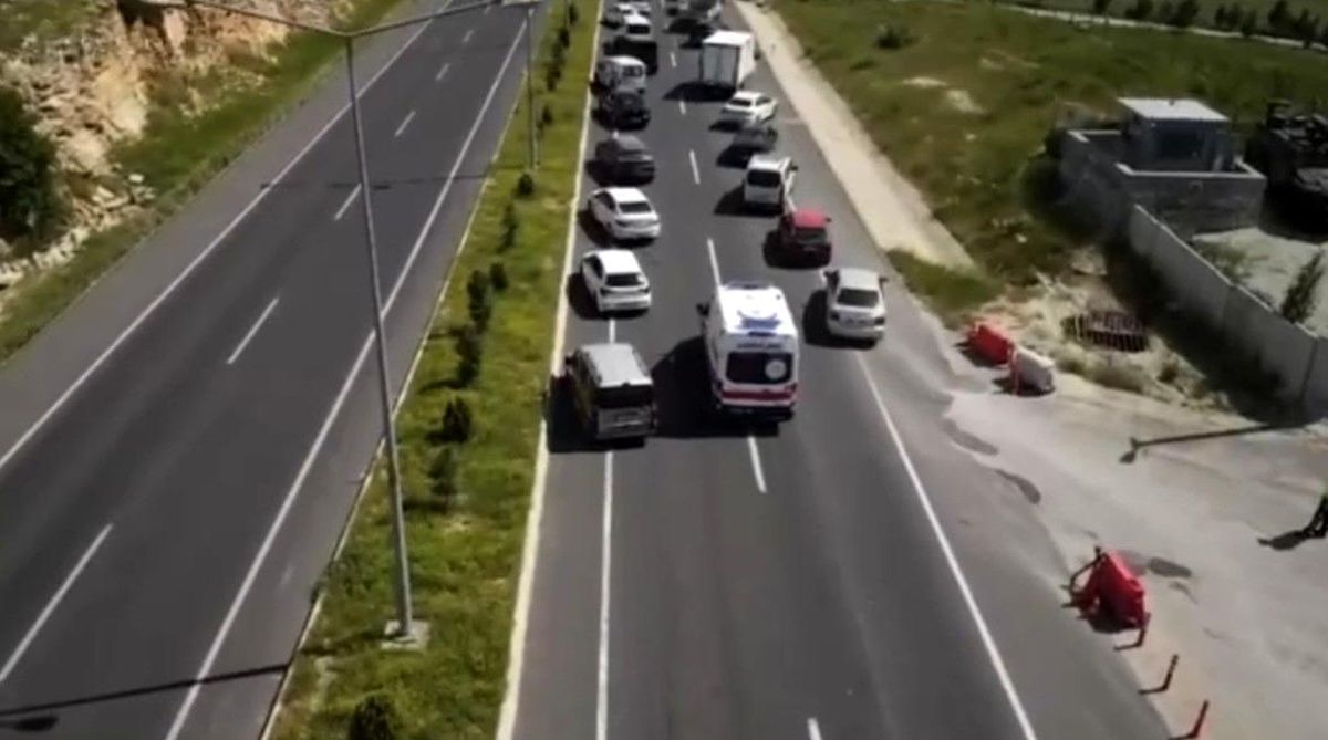 Trafikte fermuar sistemiyle ambulanslara hızlı geçiş hedefleniyor