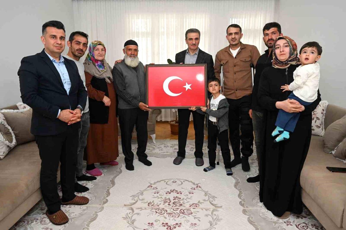 Vali Baruş'tan vefa ziyaretleri