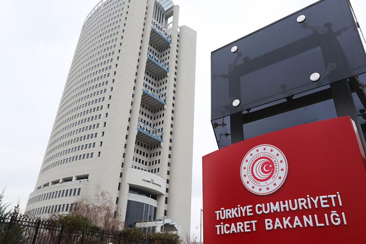 Ticaret Bakanlığı'ndan yurt dışında kazanılan ödüllerin gümrük işlemlerine ilişkin açıklama