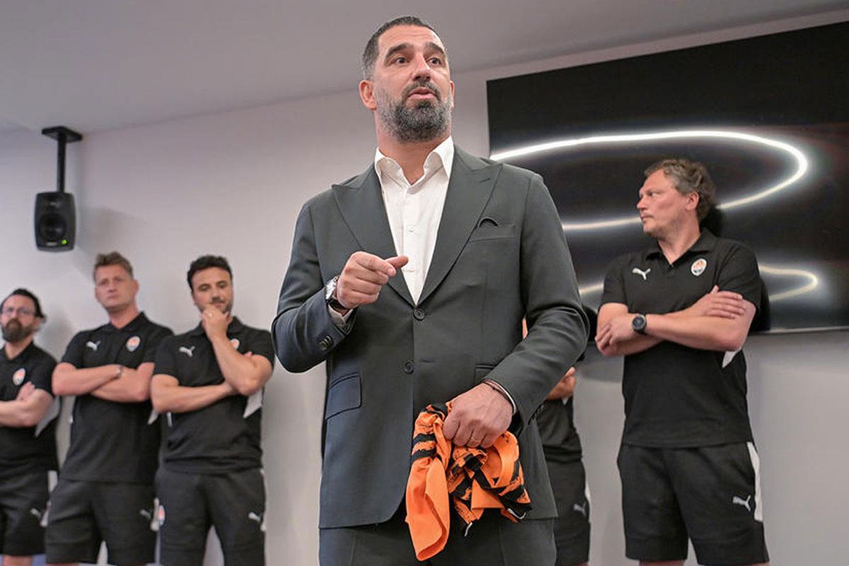 Beşiktaş'tan Arda Turan sürprizi