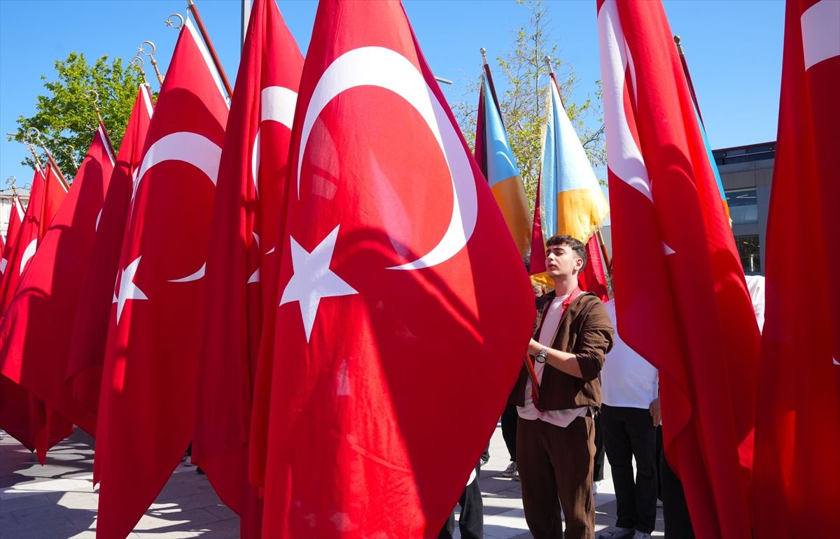 Bursa ve çevre illerde 19 Mayıs coşkuyla kutlandı