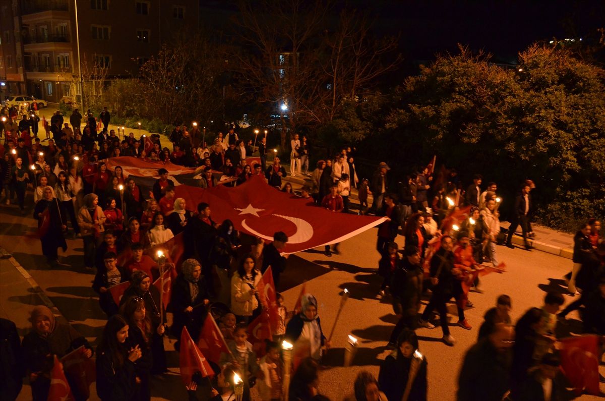 Çankırı'da fener alayı düzenlendi