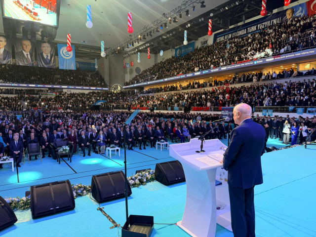 Devlet Bahçeli'den binlerce gence Terörsüz Türkiye mesajı: Kardeşlik bağlarınız sağlam olsun 4 devlet bahceli kardeslik bagla 19861072 1569 1 m