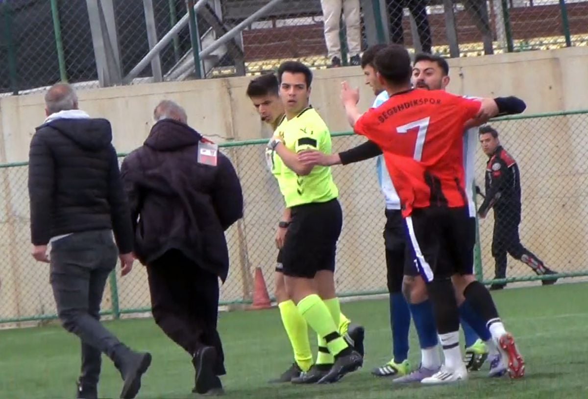 Amatör Ligde Yumruklu Saldırı: Beğendikspor Hükmen Mağlup