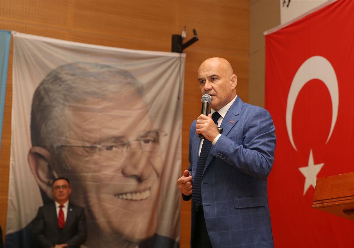İYİ Parti Grup Başkanvekili Çömez, Rize'de partililerle bir araya geldi