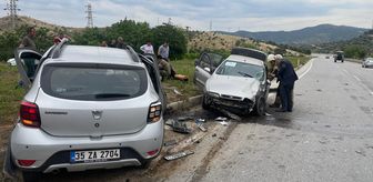 İzmir'de otomobillerin çarpıştığı kazada 2'si çocuk 8 kişi yaralandı