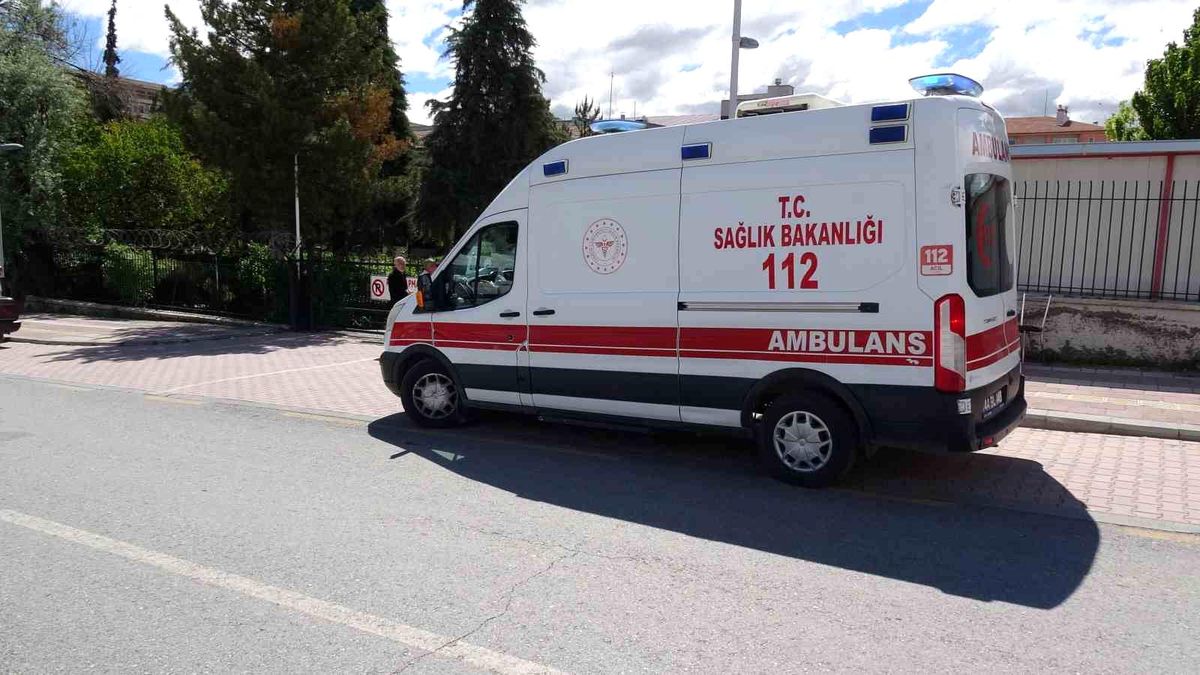 Malatya'da 18 yaşındaki genç kız parkta ölü bulundu