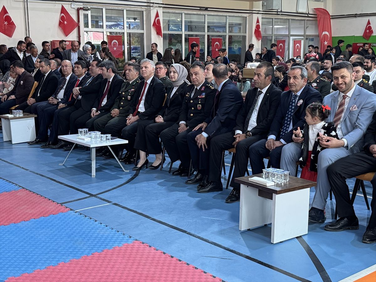 Yüksekova'da 19 Mayıs Coşkuyla Kutlandı