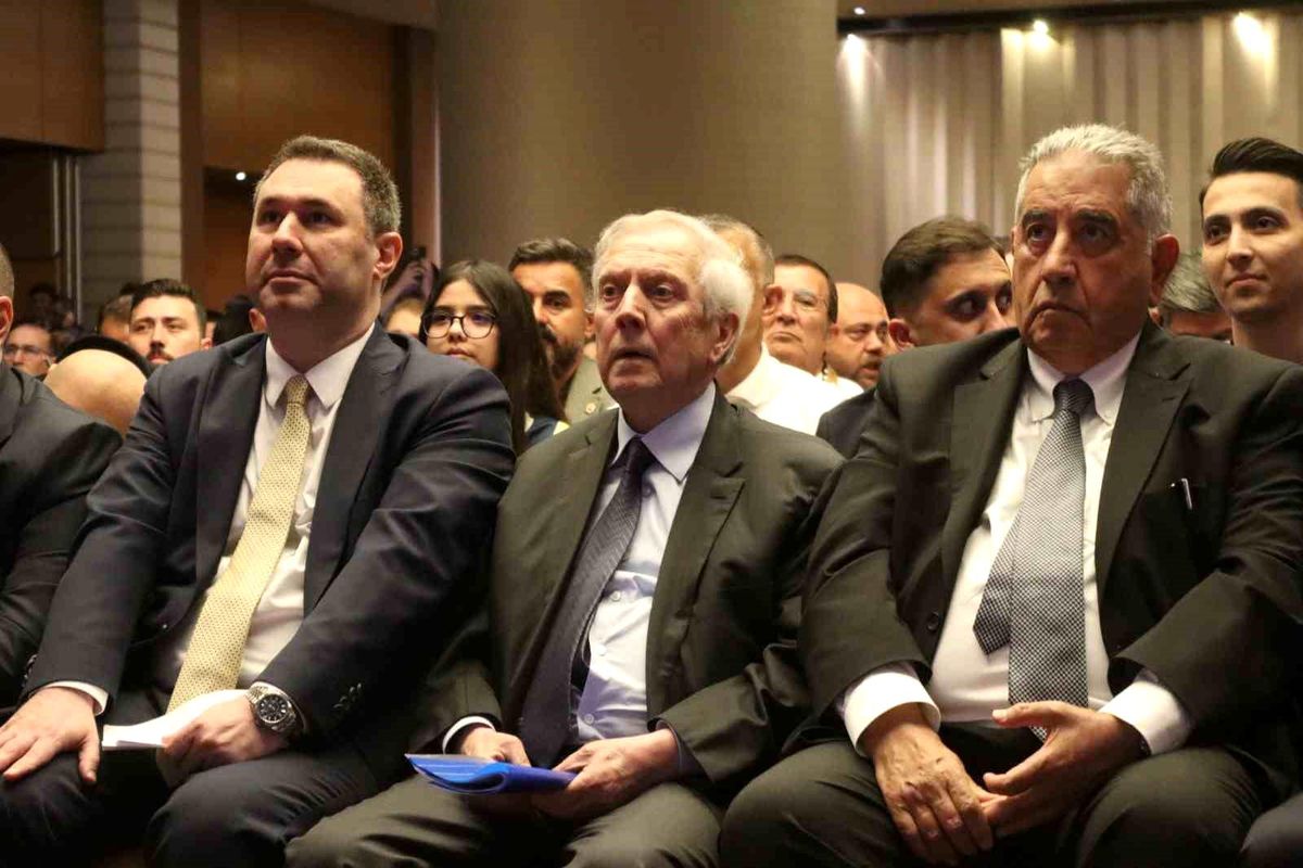 Aziz Yıldırım: Dargınlıkları Şampiyonluk Bitirir