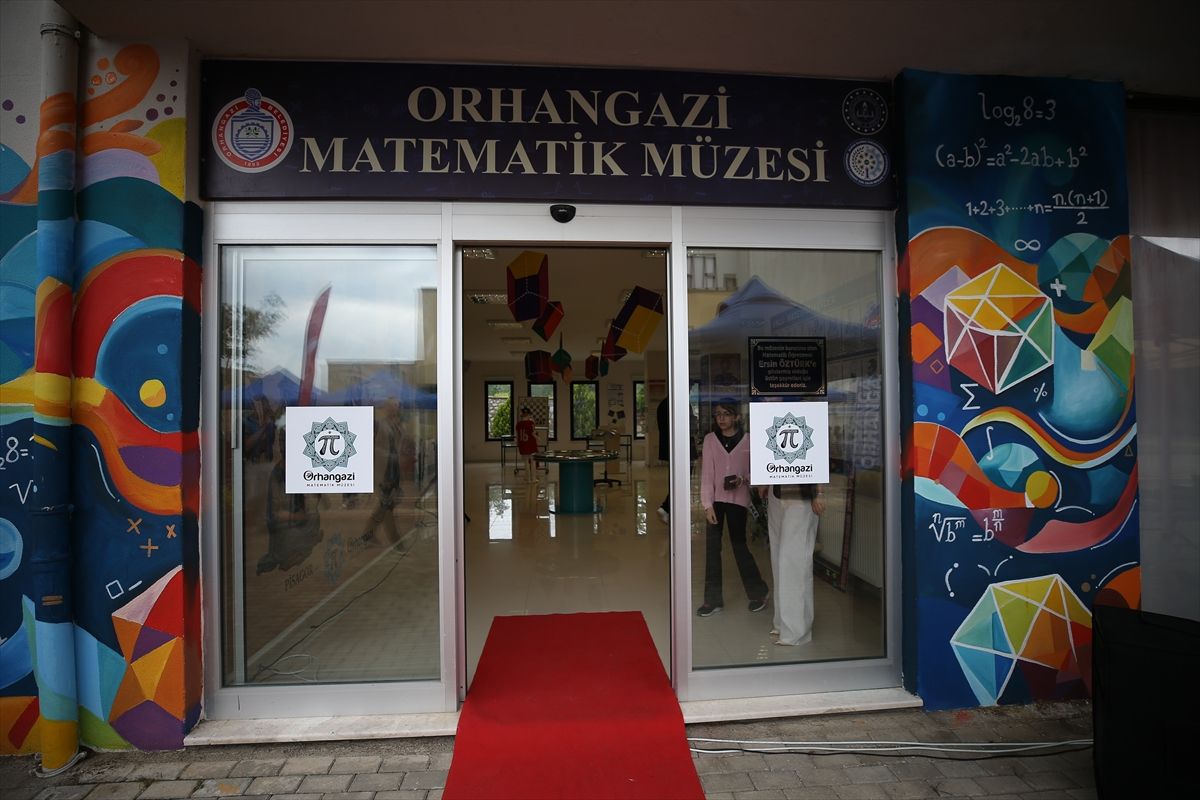 Bursa'da 'Matematik Müzesi'nin açılışı yapıldı