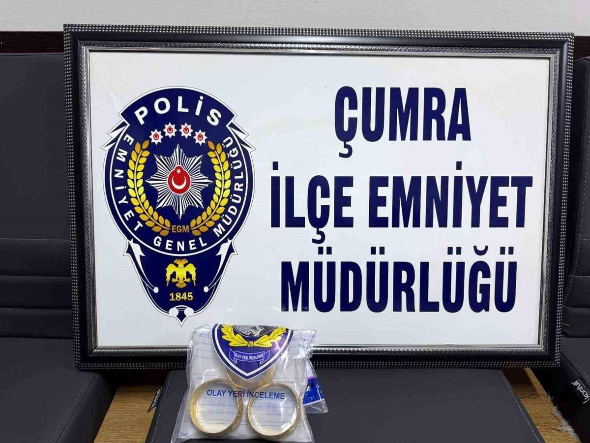 Çumra'da altın ve bağış kutusu hırsızı tutuklandı