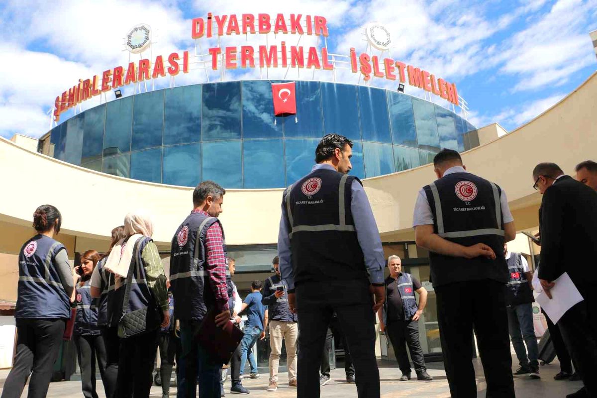 Diyarbakır Şehirler Arası Otobüs Terminalinde bayram öncesi fiyat denetimi