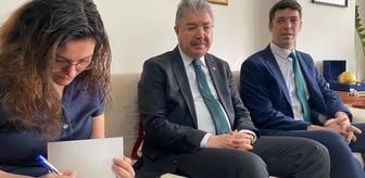 Azimle Engelleri Aşan Aileye Vali Ziyareti
