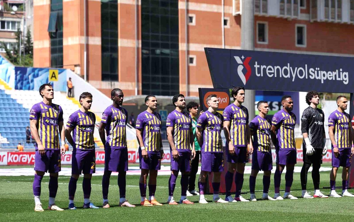 Eyüpspor son nefeste Süper Lig'de kaldı