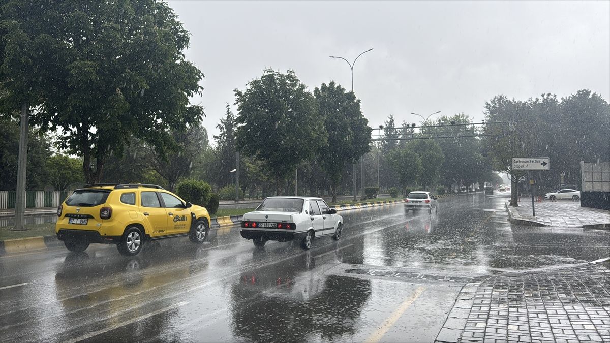 Gaziantep'te sağanak etkili oldu