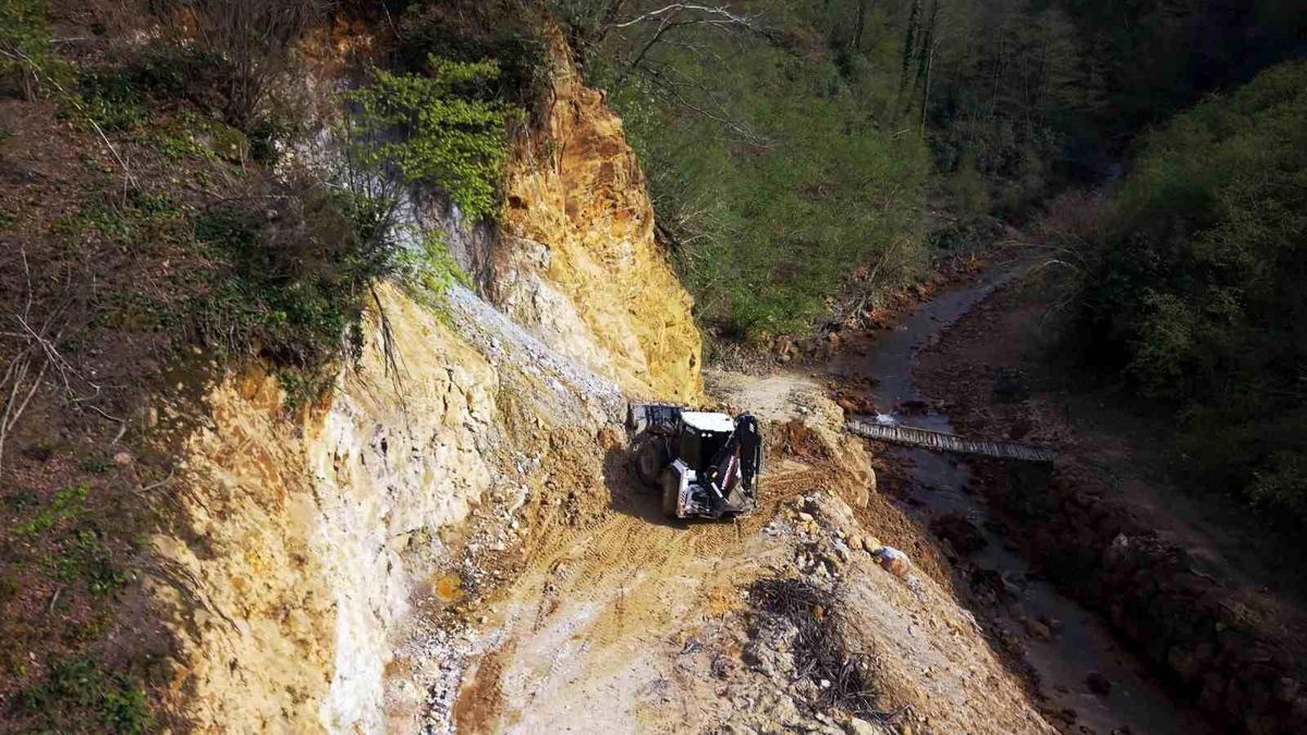 Giresun'da heyelan sahalarında çalışmalar sürüyor