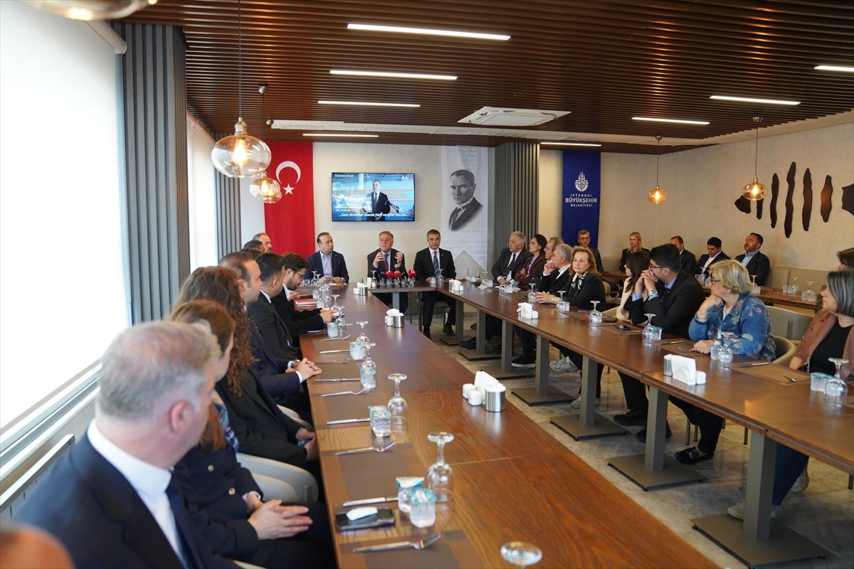 İBB'nin yenilenen Arnavutköy Sosyal Tesisi açıldı