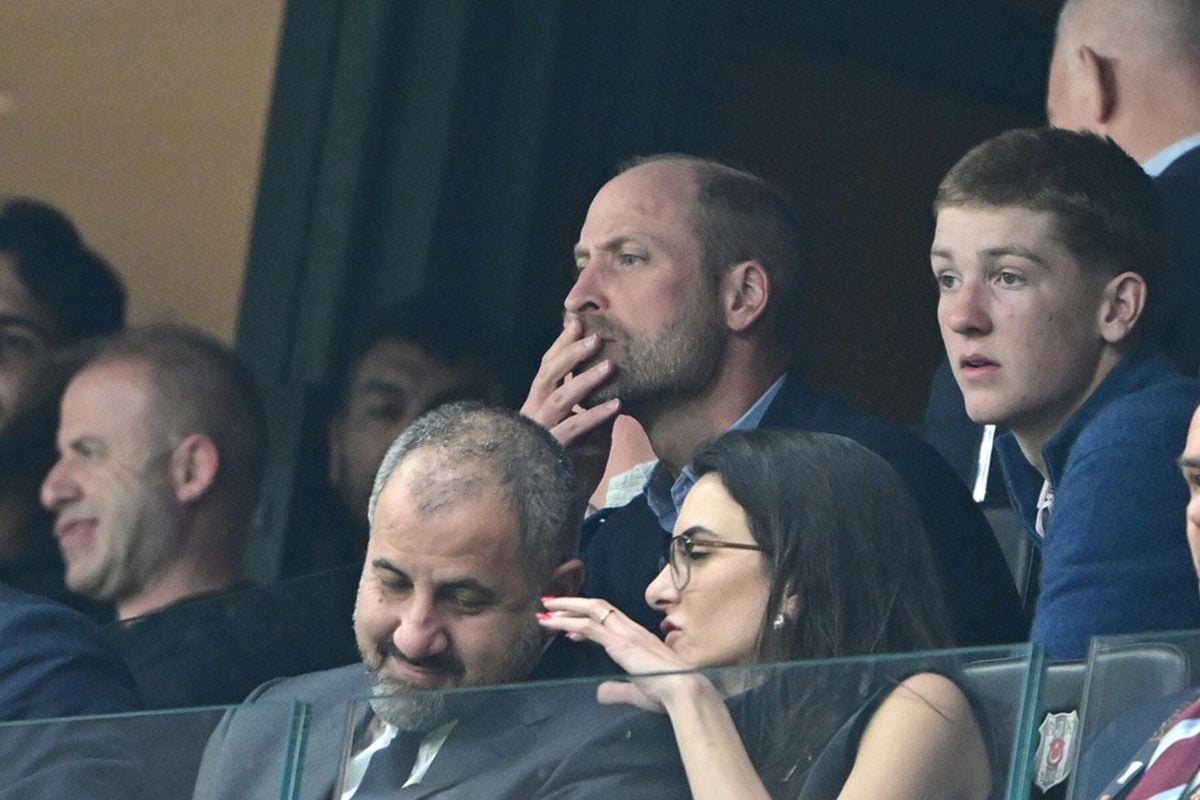 İstanbul'da tarihi anlar: Galler Prensi de tribünde