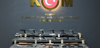 Kırşehir'de ruhsatsız tabanca, tüfek ve tabanca parçaları ile çok sayıda fişek ele geçirildi