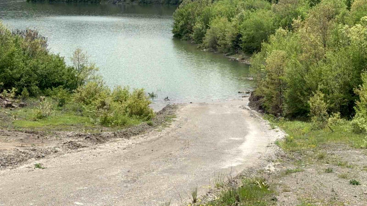 Kuraklığı fırsata çevirmişlerdi: Baraj doldu, yol sular altında kaldı