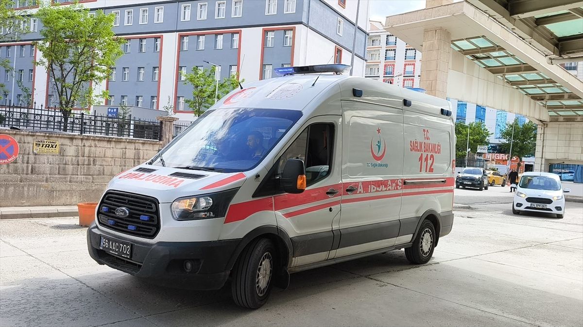 Siirt'te elektrik akımına kapılan 1 işçi öldü, 1 işçi yaralandı