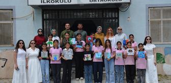 Şırnak'ta gönüllü öğretmenler kırsalda yaşayan öğrencileri resimle buluşturuyor