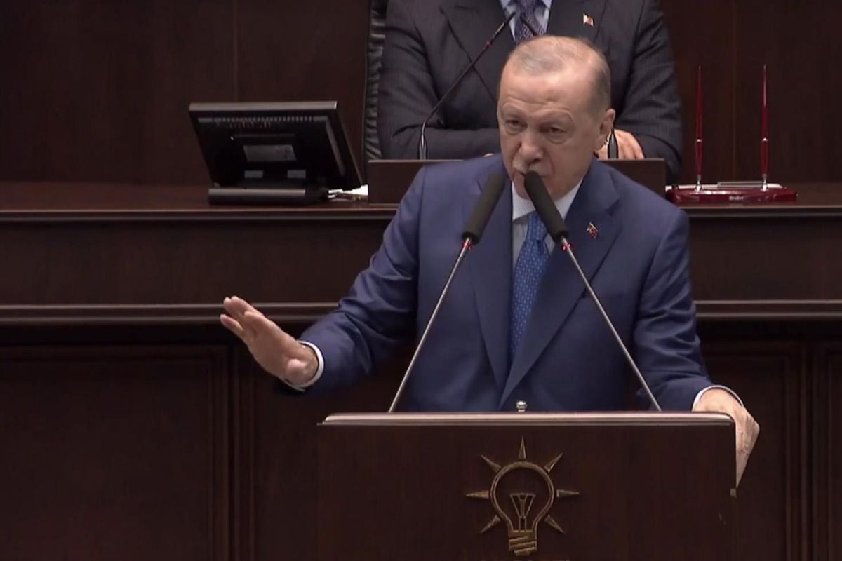 "Sizinle dertleşmek istiyorum" diyen Cumhurbaşkanı Erdoğan'dan salonu ayağa kaldıran sözler