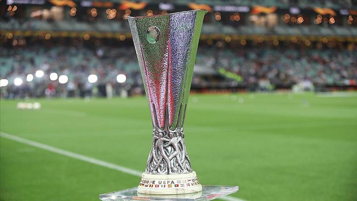 UEFA Avrupa Ligi kupası kaç kilo, değeri ne kadar, altın mı?