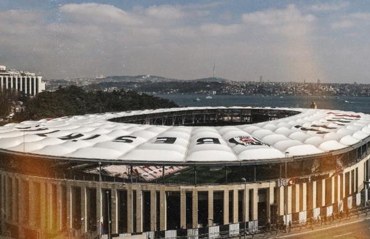 UEFA finali Beşiktaş'ın sahasında mı oynanıyor, UEFA finali Freiburg Aston Villa maçı nerede hangi statta ...
