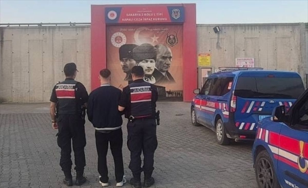Yunanistan'a kaçma hazırlığındaki şüpheli Sakarya'da uyuşturucu operasyonunda yakalandı
