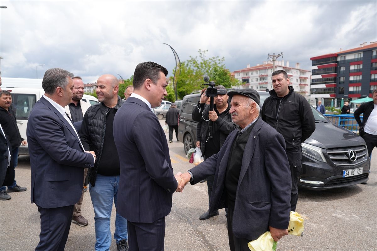 AK Parti'li Osman Gökçek Çubuk'ta vatandaşlarla buluştu