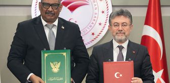 Bakan Yumaklı ve Sudanlı mevkidaşı Guraşi, 16. KEK Toplantı Tutanağı İmza Töreni'ne katıldı Açıklaması