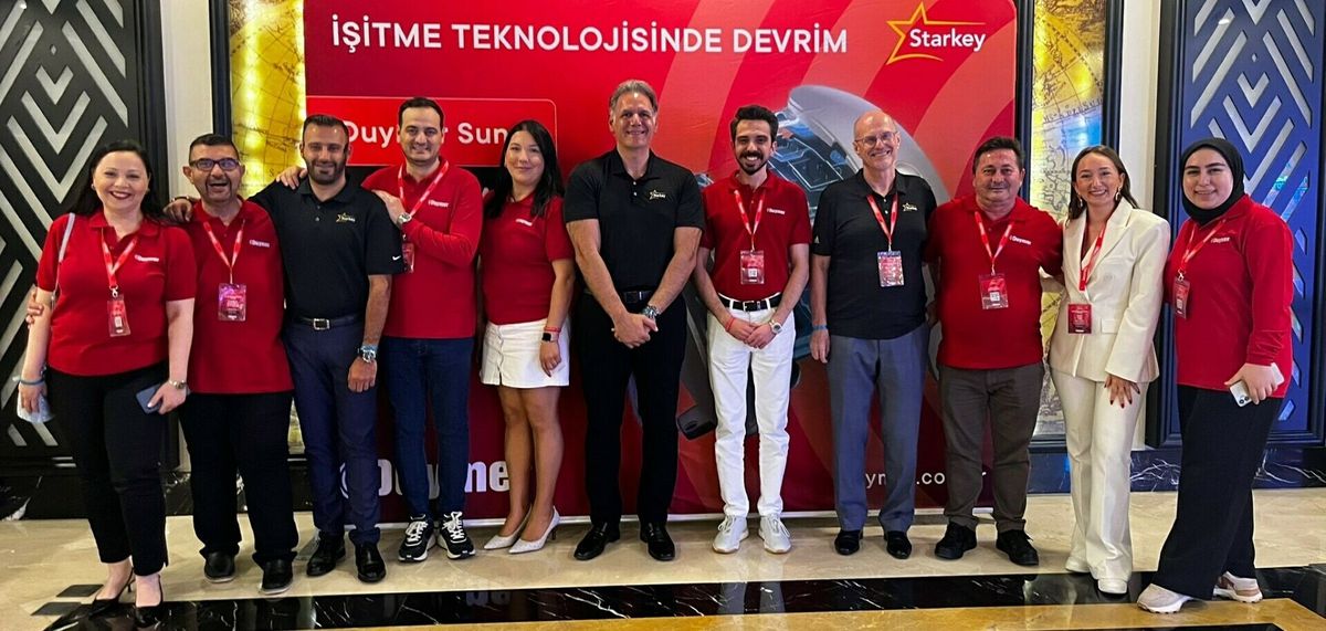 Omega AI Lansmanı Antalya'da Gerçekleşti: Duymer'den Yapay Zeka Destekli İşitme Cihazı