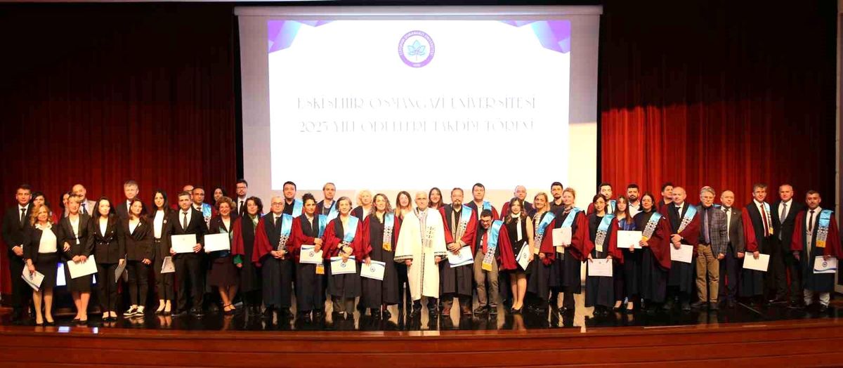 ESOGÜ 2025 yılı ödülleri sahiplerini buldu