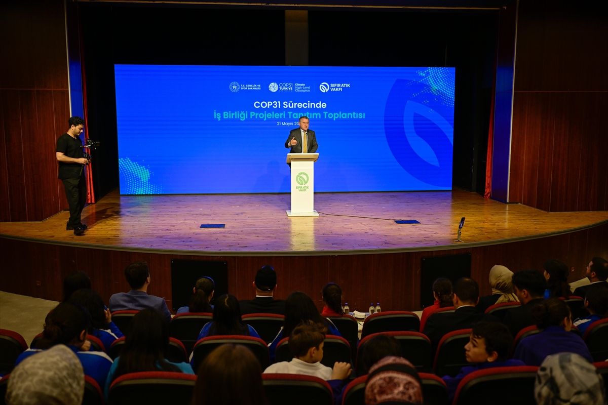 Bakan Bak: Sıfır Atık için gençlerin enerjisini kullanacağız