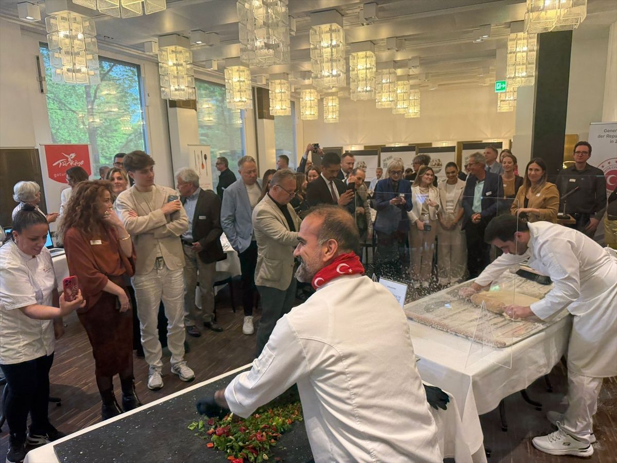 Zürih'te 'Bir Sofrada Miras' ile Türk Mutfağı Haftası