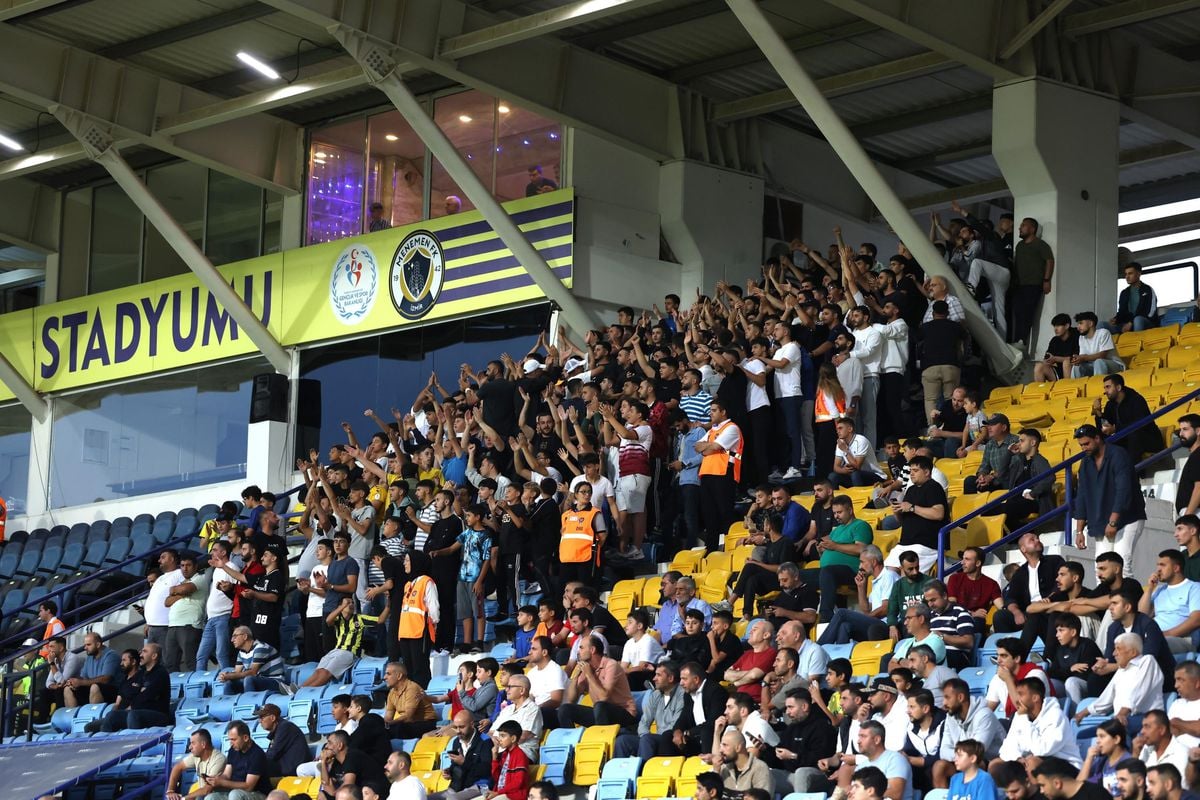 Menemen FK'nın Tire'ye taşınma iddiaları taraftarı ayağa kaldırdı