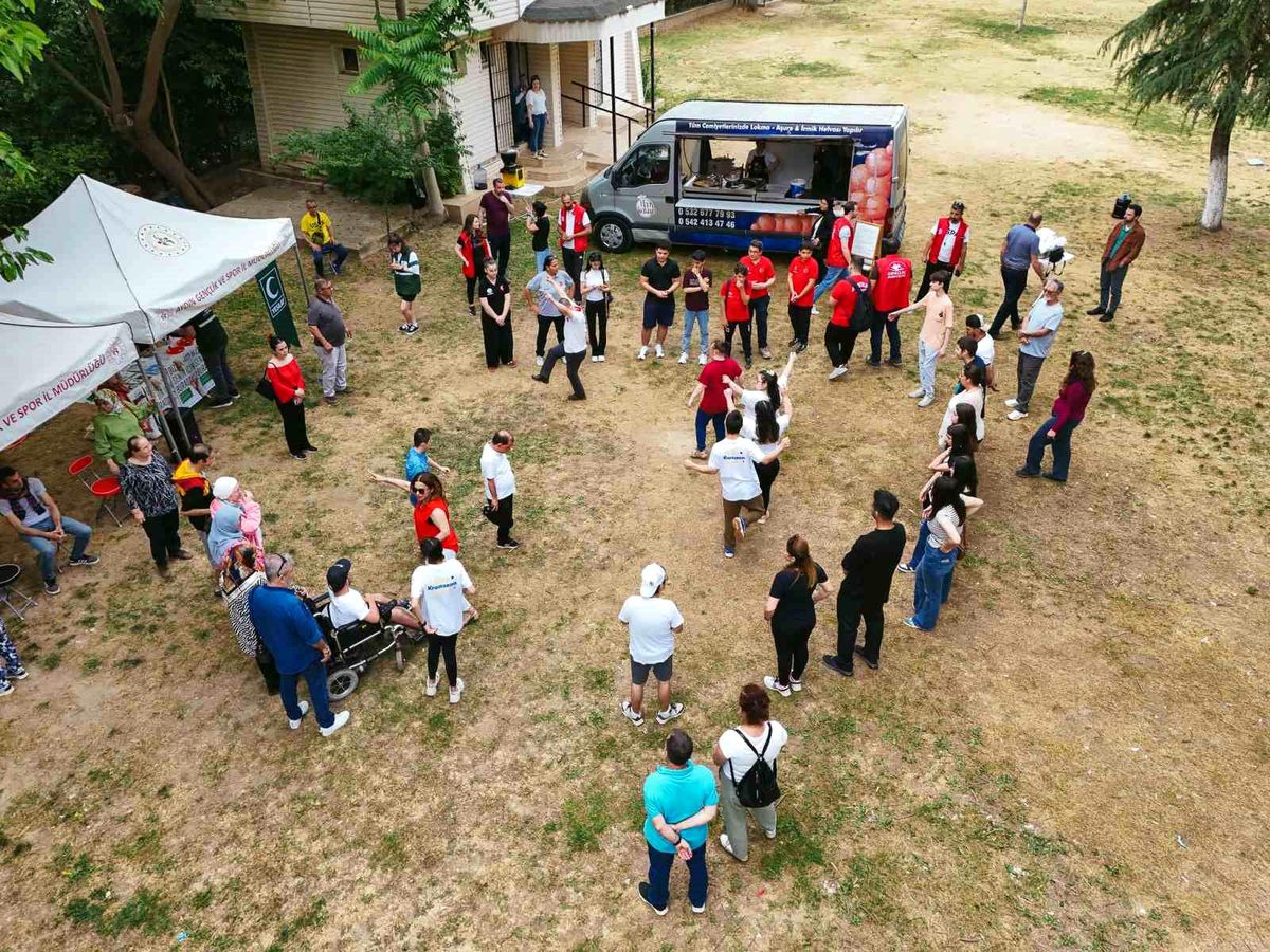 Özel bireyler ve aileleri doğada gönüllerince eğlendi