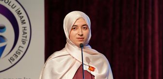 Pendik'te bir imam hatip lisesinde 'Ezbere Hadis Okuma Yarışması'nın finali yapıldı