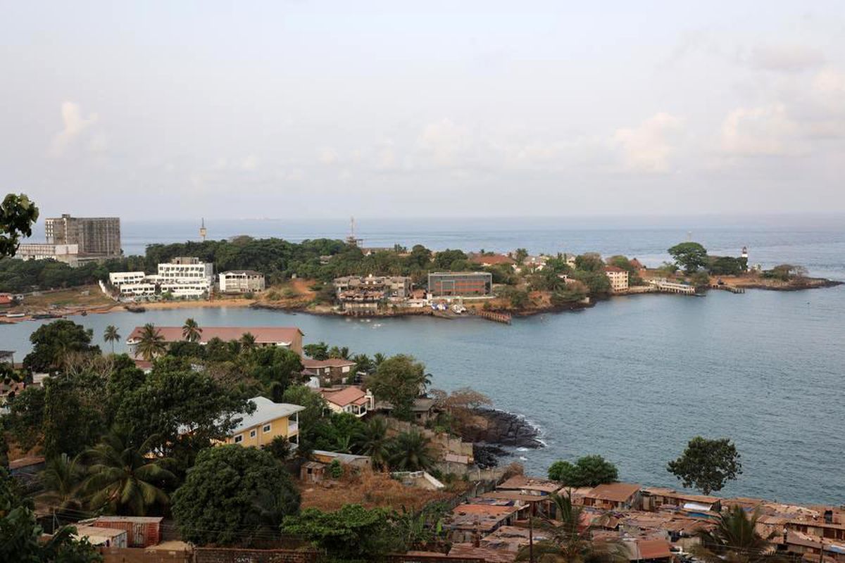 Sierra Leone: ABD'den Sınır Dışı Edilen İlk Göçmen Grubu Ülkeye Geldi