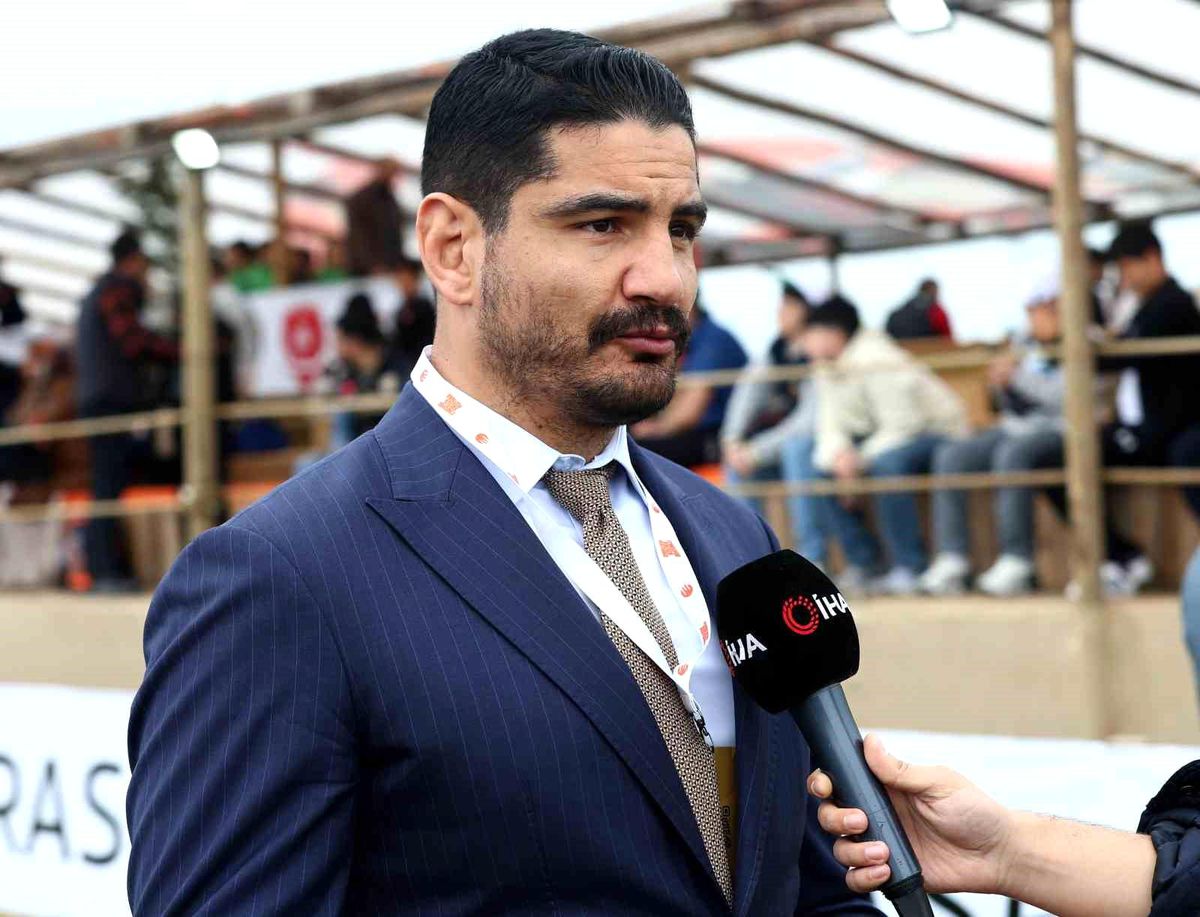 Taha Akgül: 'Etnospor'da Uluslararası Güreş Kupası'nı gelenekselleştireceğiz'