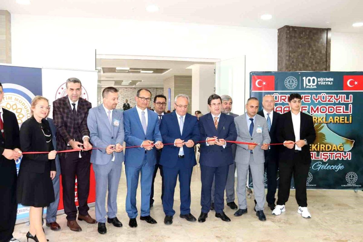 Tekirdağ'da 'Türkiye Yüzyılı Maarif Modeli Çalıştayı'