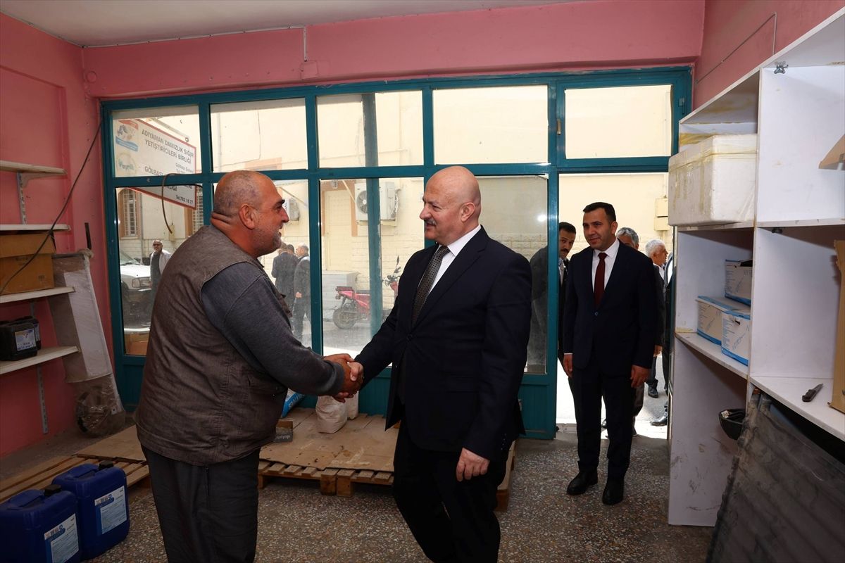 Adıyaman Valisi Küçük, Gölbaşı ilçesinde esnafı ziyaret etti