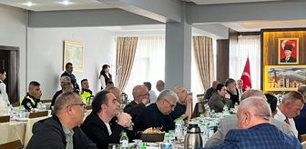 Aksaray Valisi Duru, gazetecilerle bir araya geldi